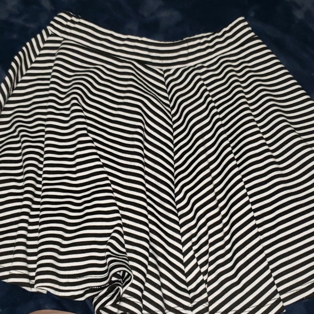 Junior girl mini skirt